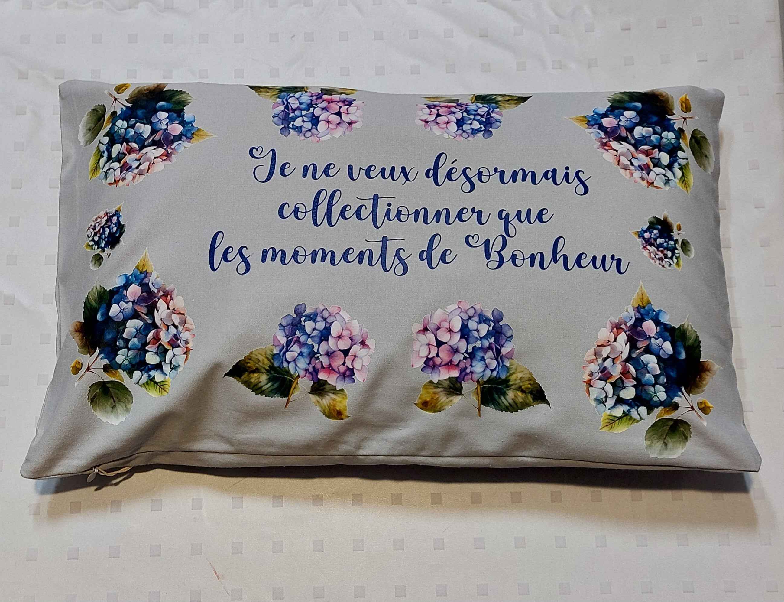 Coussin "Je  veux collectionner les moments de bonheur"